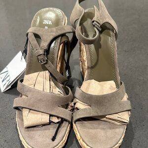 ZARA Taupe Suede Espadrille Wedge Sandals with Ankle Strap